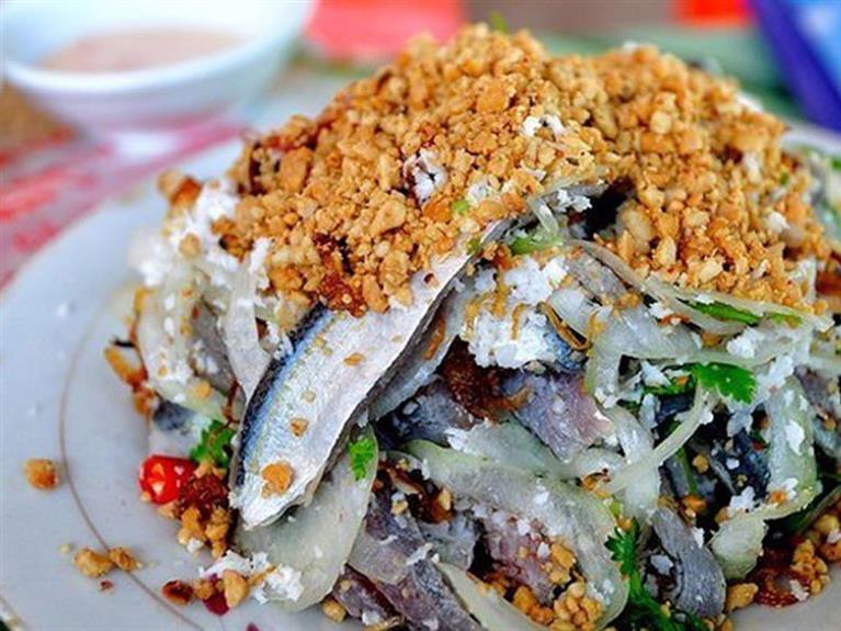 SALAD FROM HERRING, PHU QUOC'S TASTY OFFERING