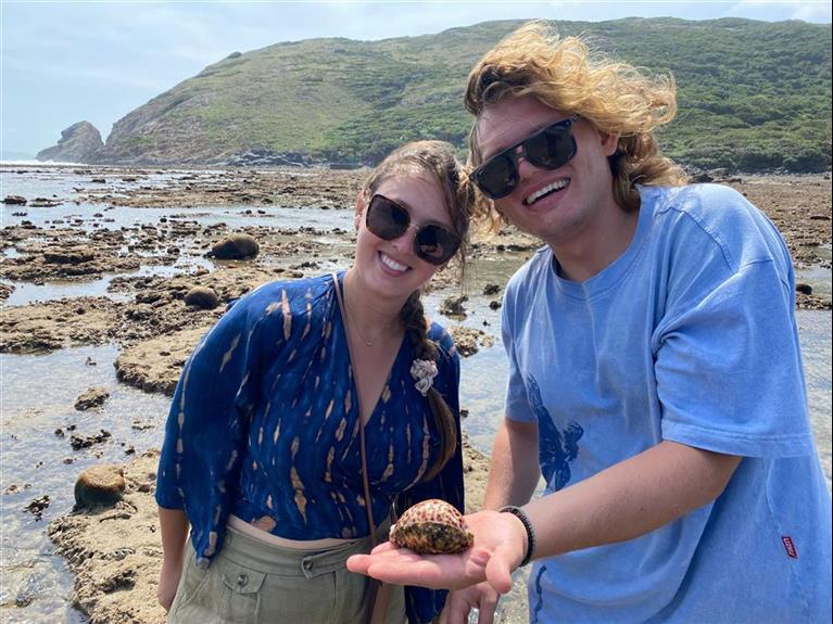 Tour Côn Đảo - ĐI BỘ XUYÊN RỪNG VỊNH ĐẦM TRE